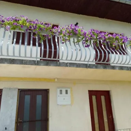 Lika Quiet Apartamento Srb
